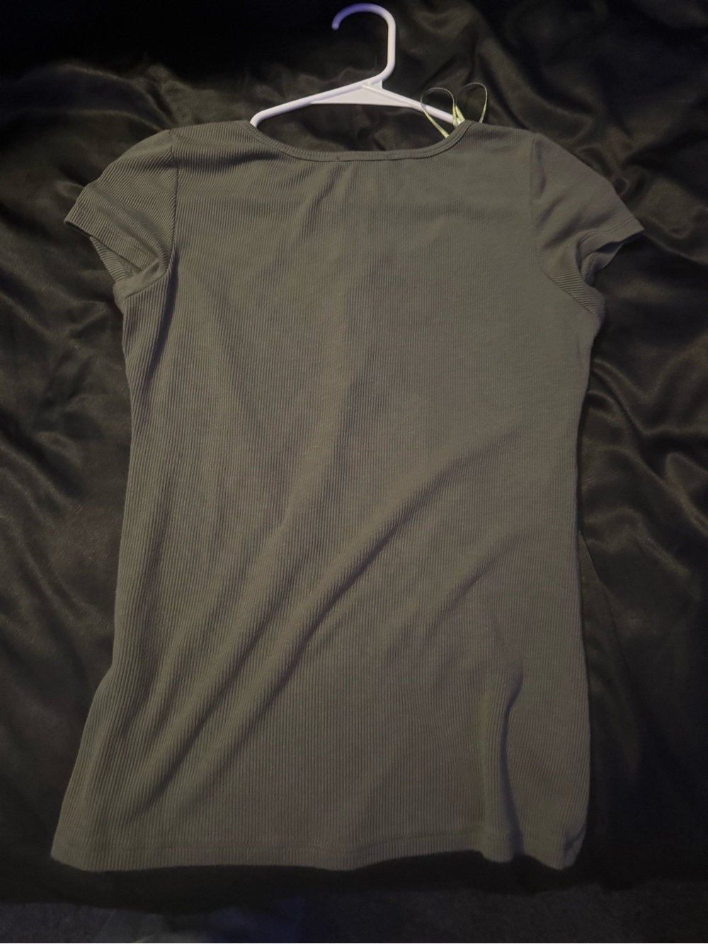 Women's Short-Sleeve Ribbed Crewneck Top - Olive Green